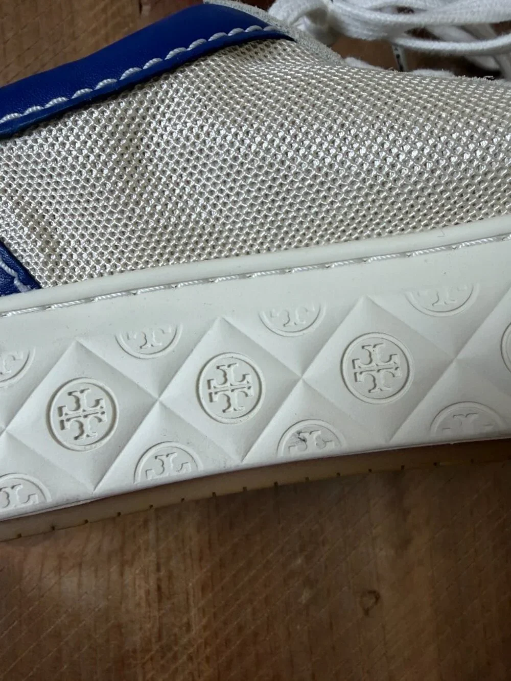 Tory Burch Ladybug Low Top Sneaker Cream & Blue Size 8